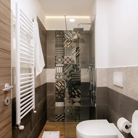 Lighea Aqua And Breakfast